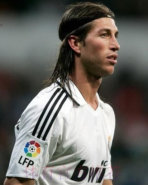 拉莫斯续约一事出现转机 他可能会继续留在皇马 拉莫斯续约一事出现转机 他可能会继续留在皇马